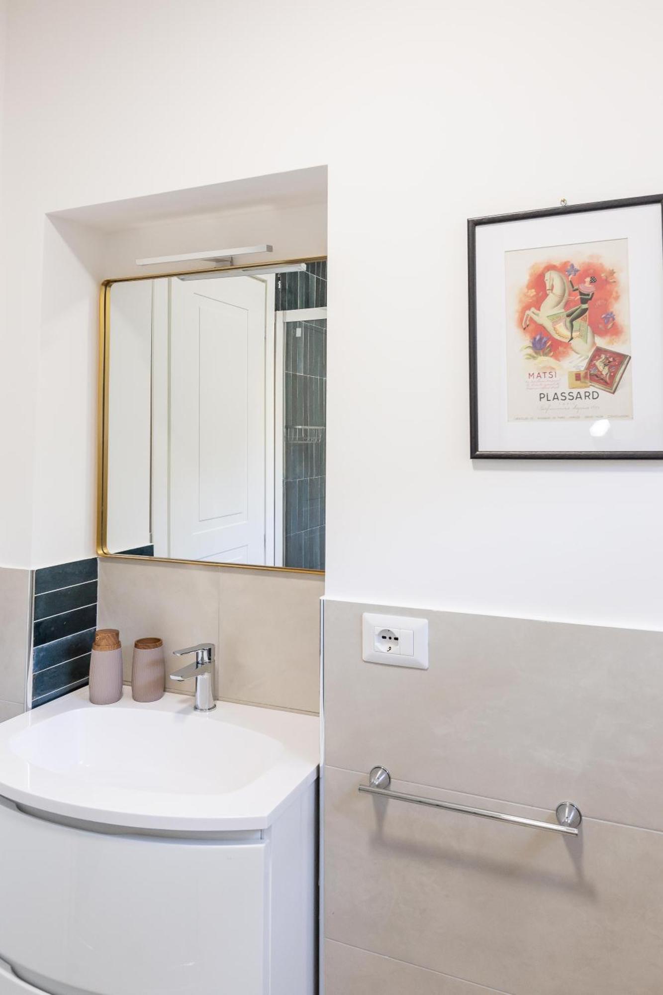 Apartment Porta Pia Zeno 53 Rome